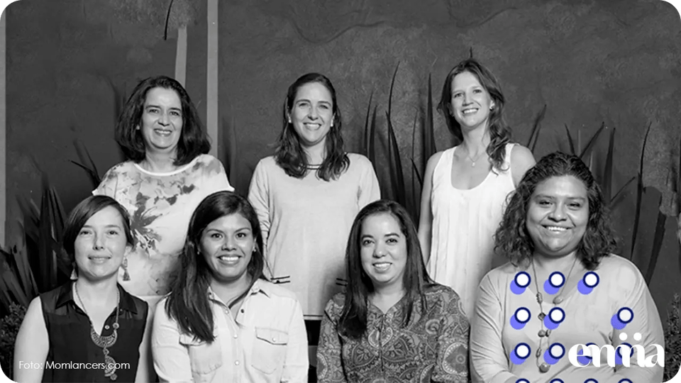 Organización Momlancers lanza vacantes para mujeres que son mamás