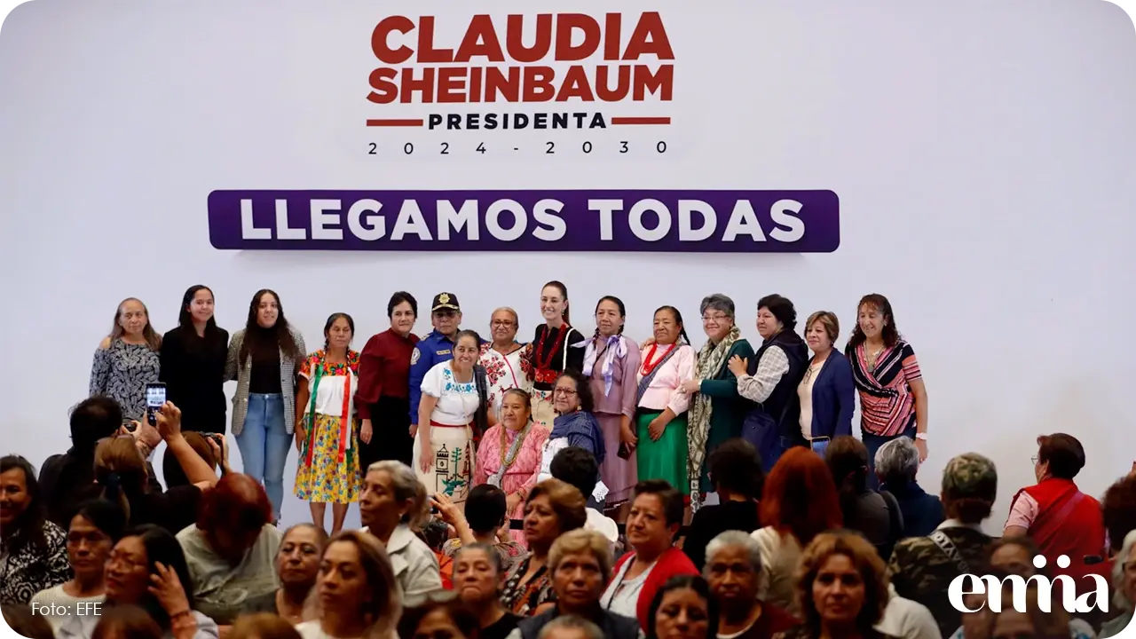 Claudia Sheinbaum anuncia que 2025 será el año de la mujer indígena